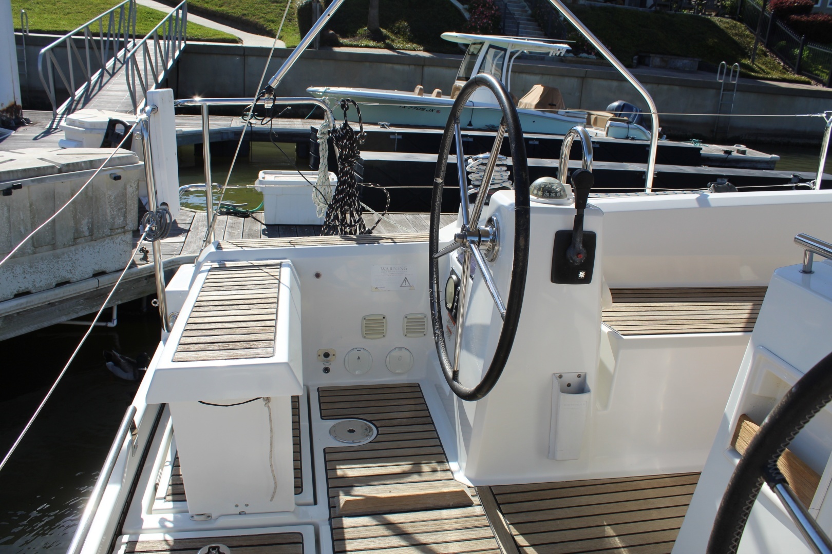 2016 Beneteau 35 Oceanis - Image 21