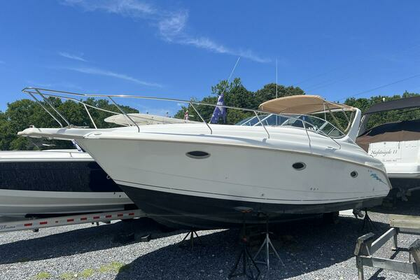 1996 Silverton 310 Express