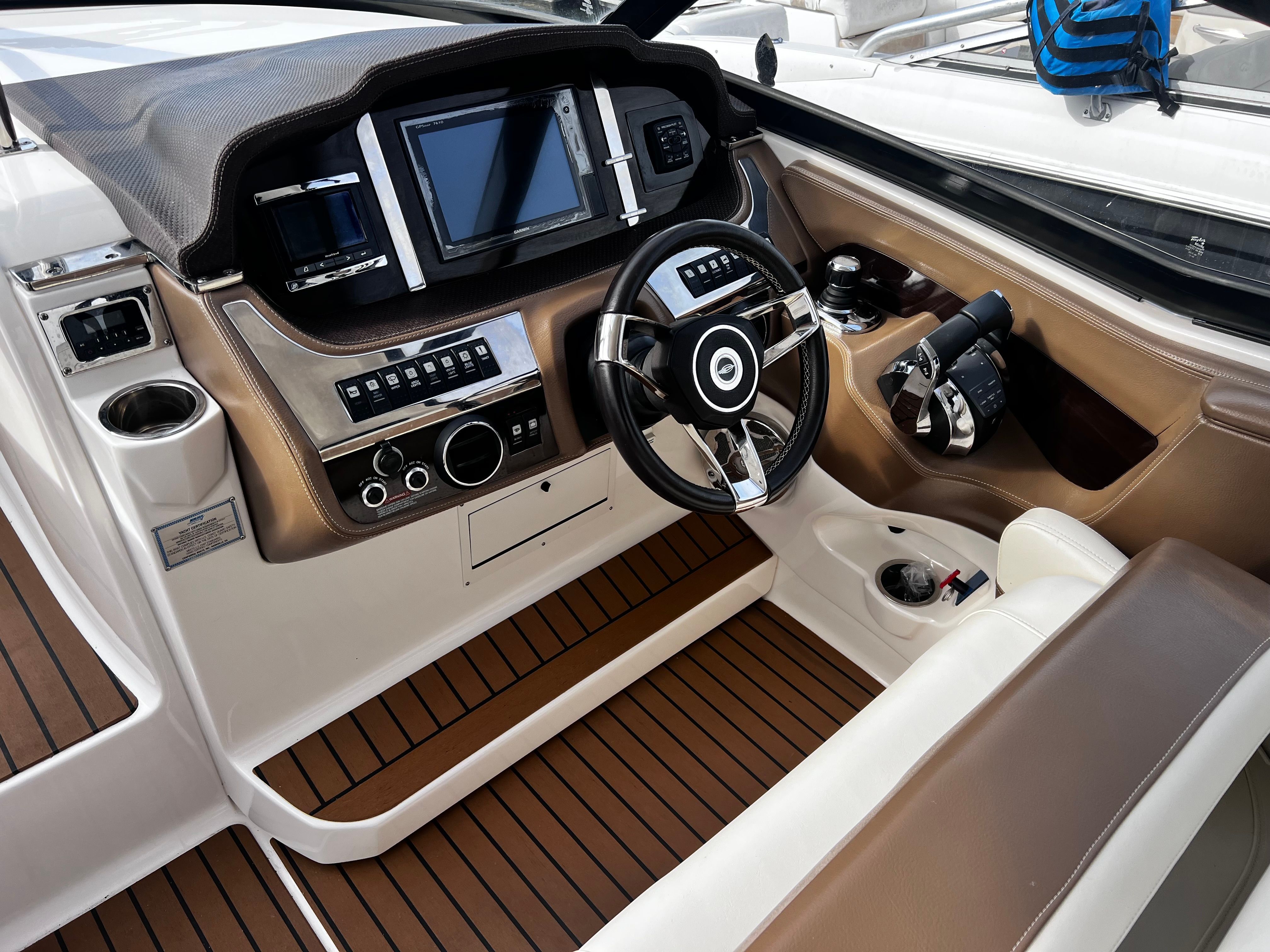 2017 Chaparral 337 SSX - 62