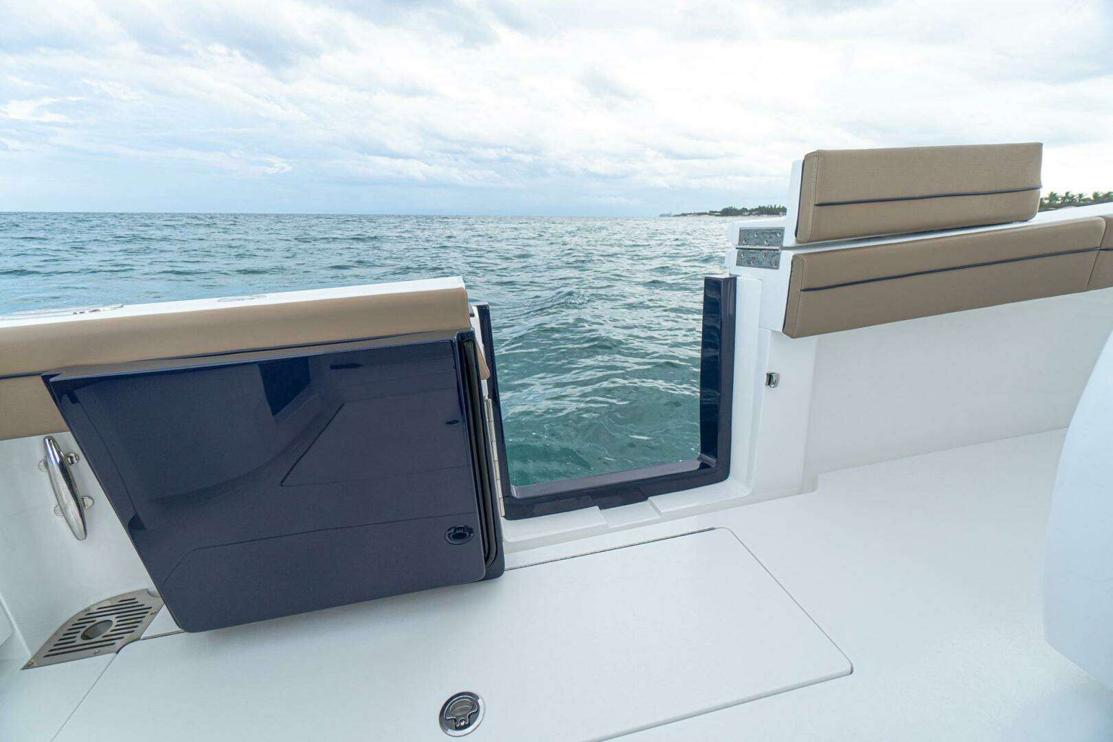 2026 Valhalla Boatworks V-41 - Image 22