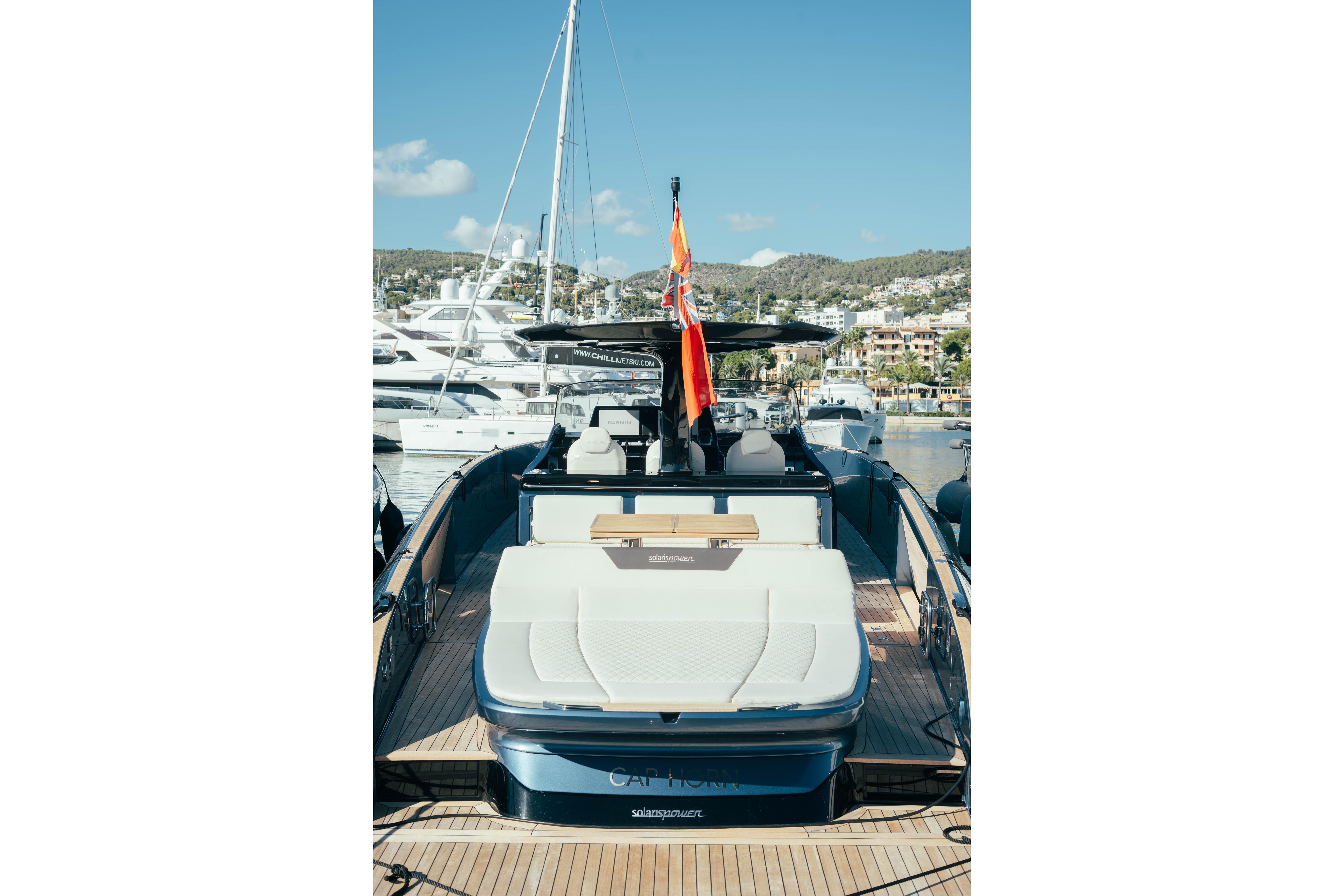 2023 Solaris Power 44 Open