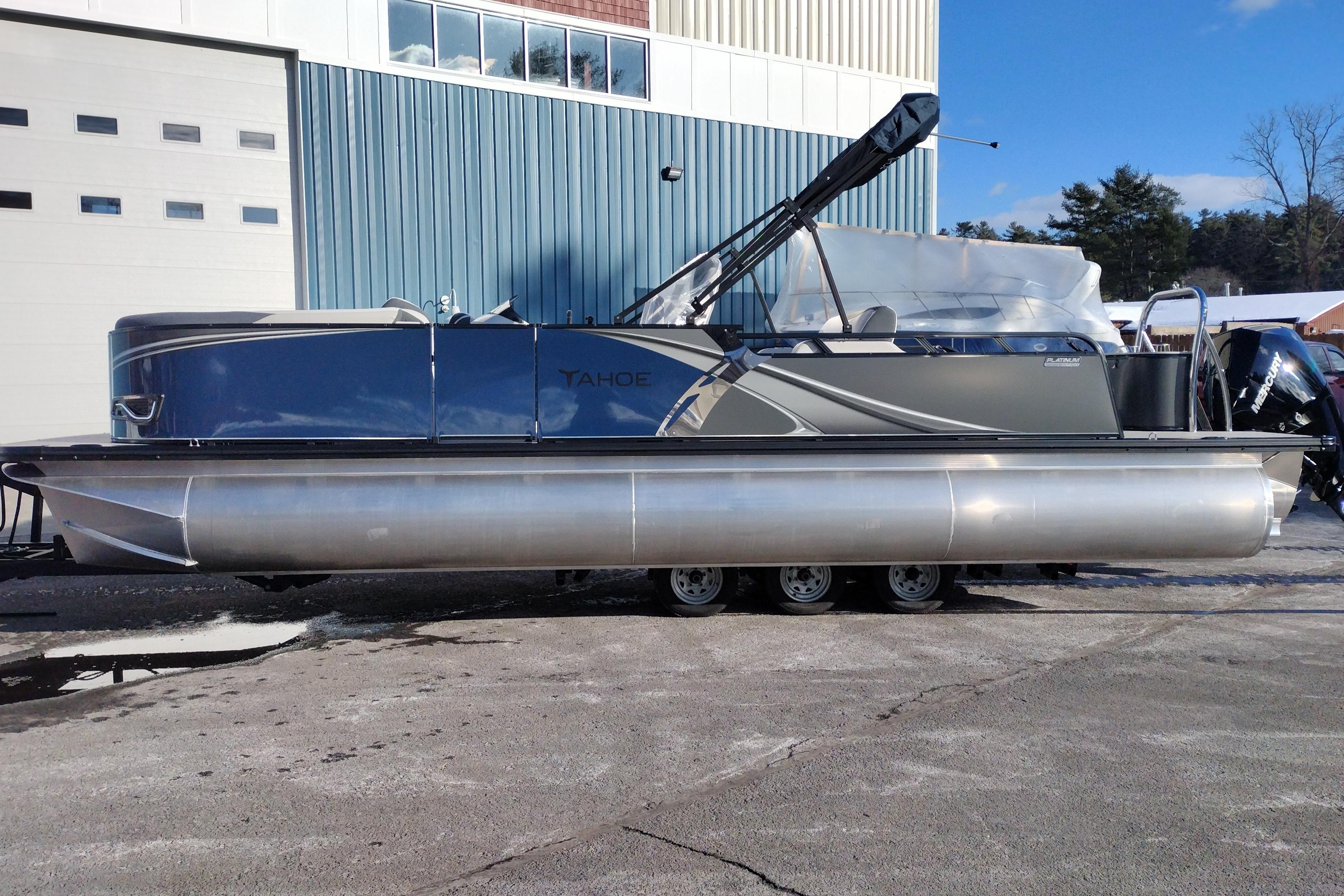 2026 Tahoe Pontoon 25E85 LTZ Rear Bench
