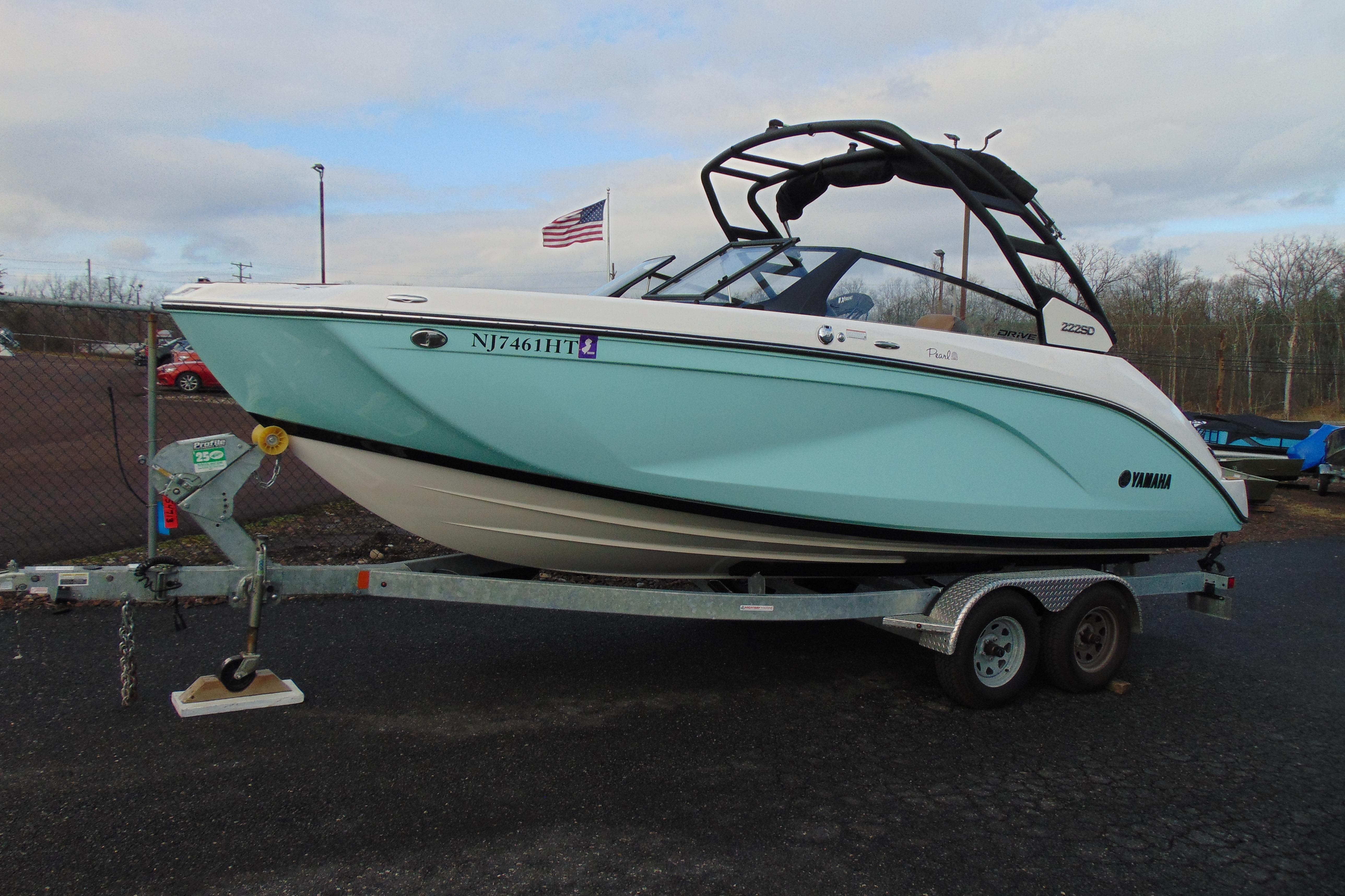 2024 Yamaha Boats 222SD