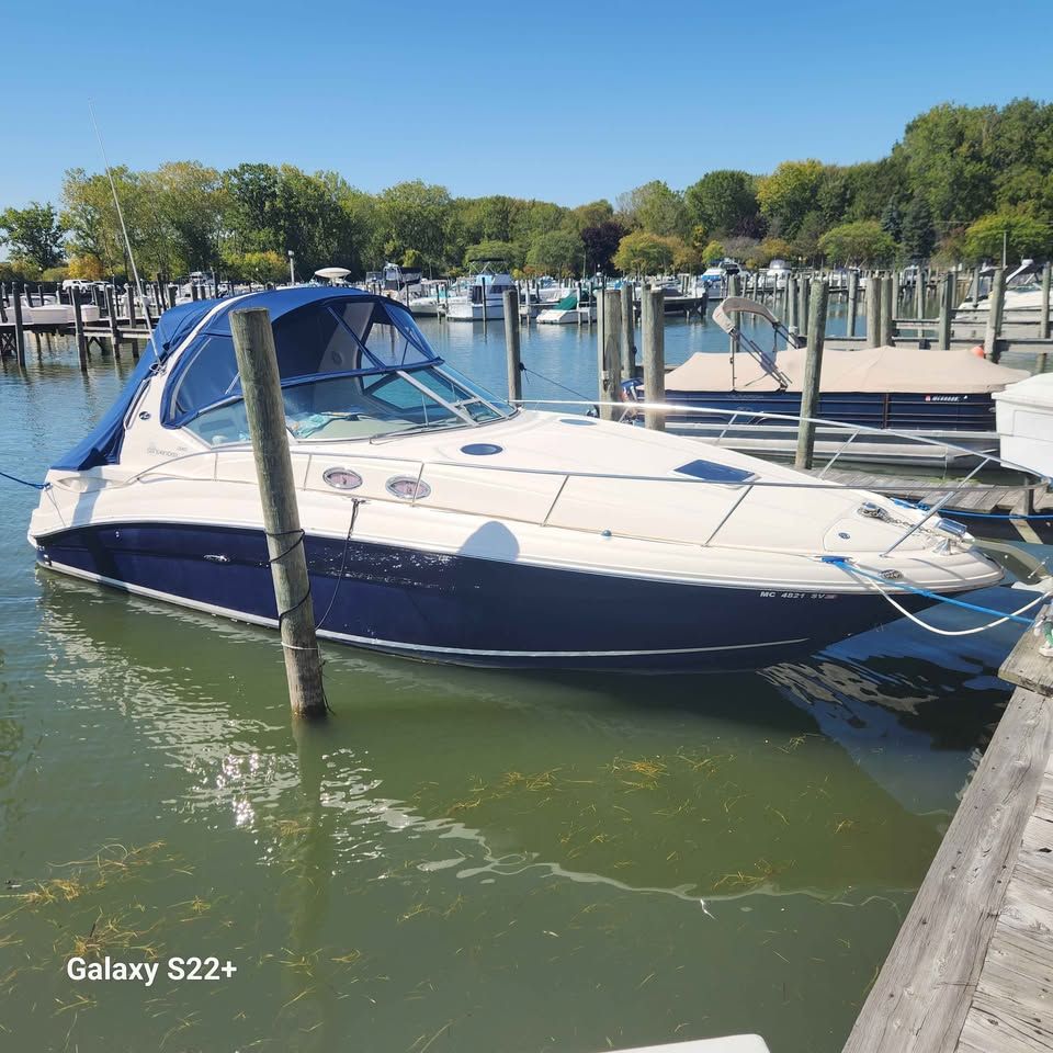 2005 Sea Ray Sundancer 320