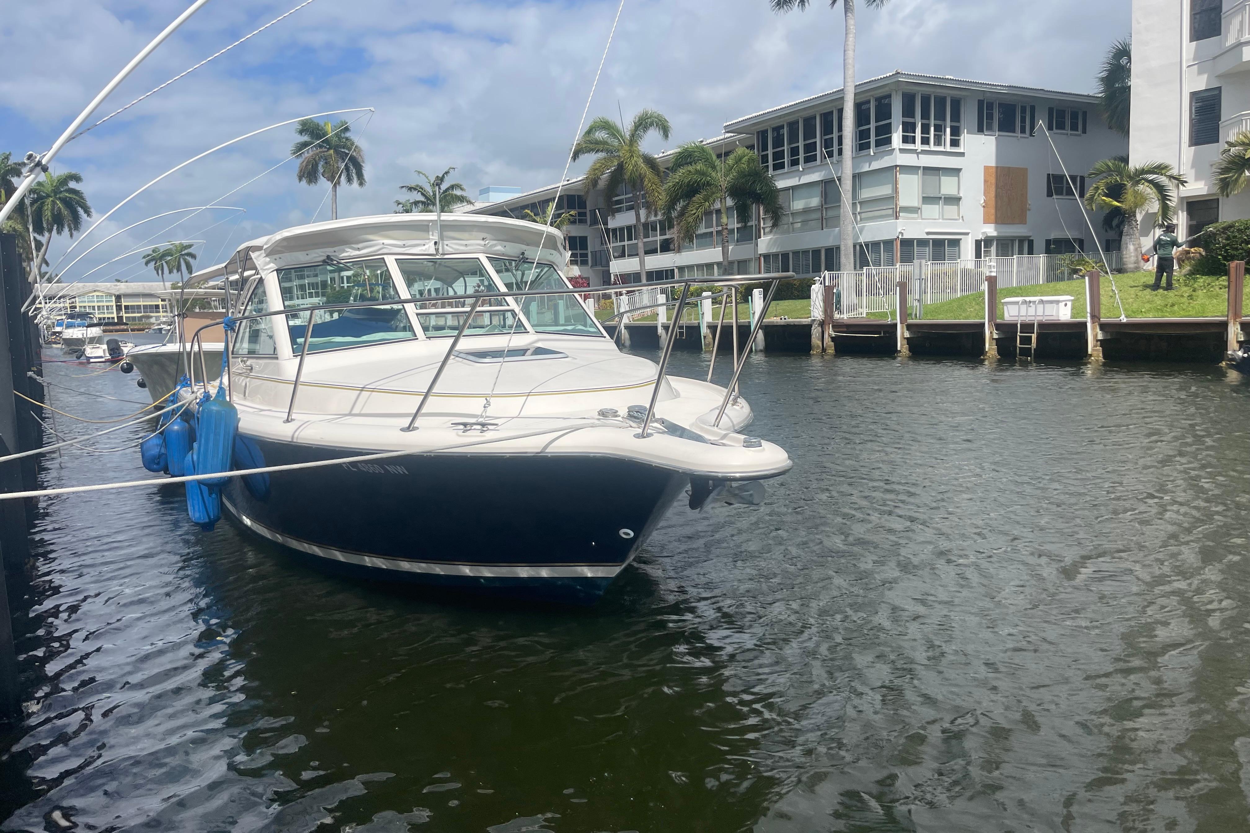 2001 Tiara Yachts 2900 Coronet