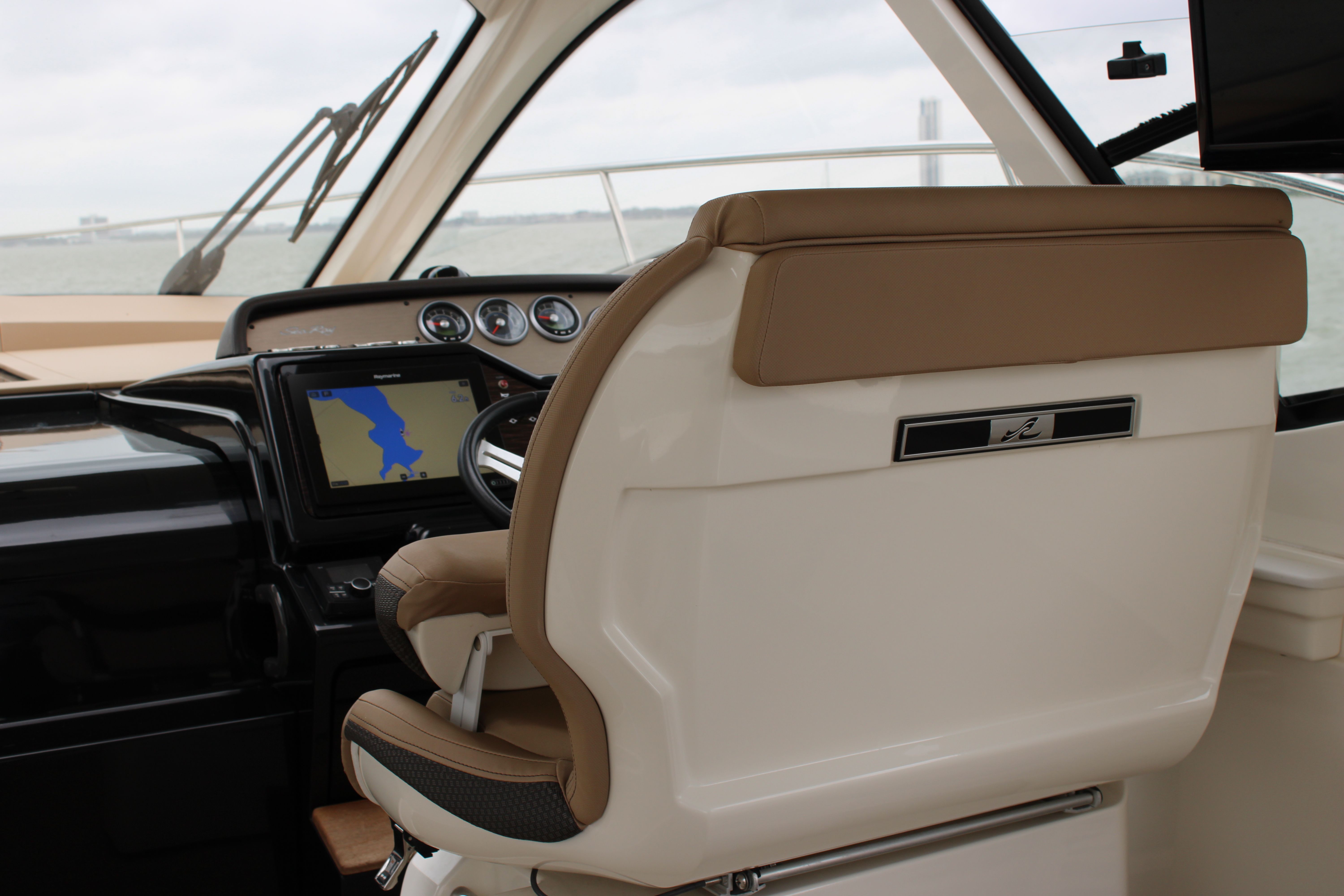 2018 Sea Ray 350 - 50