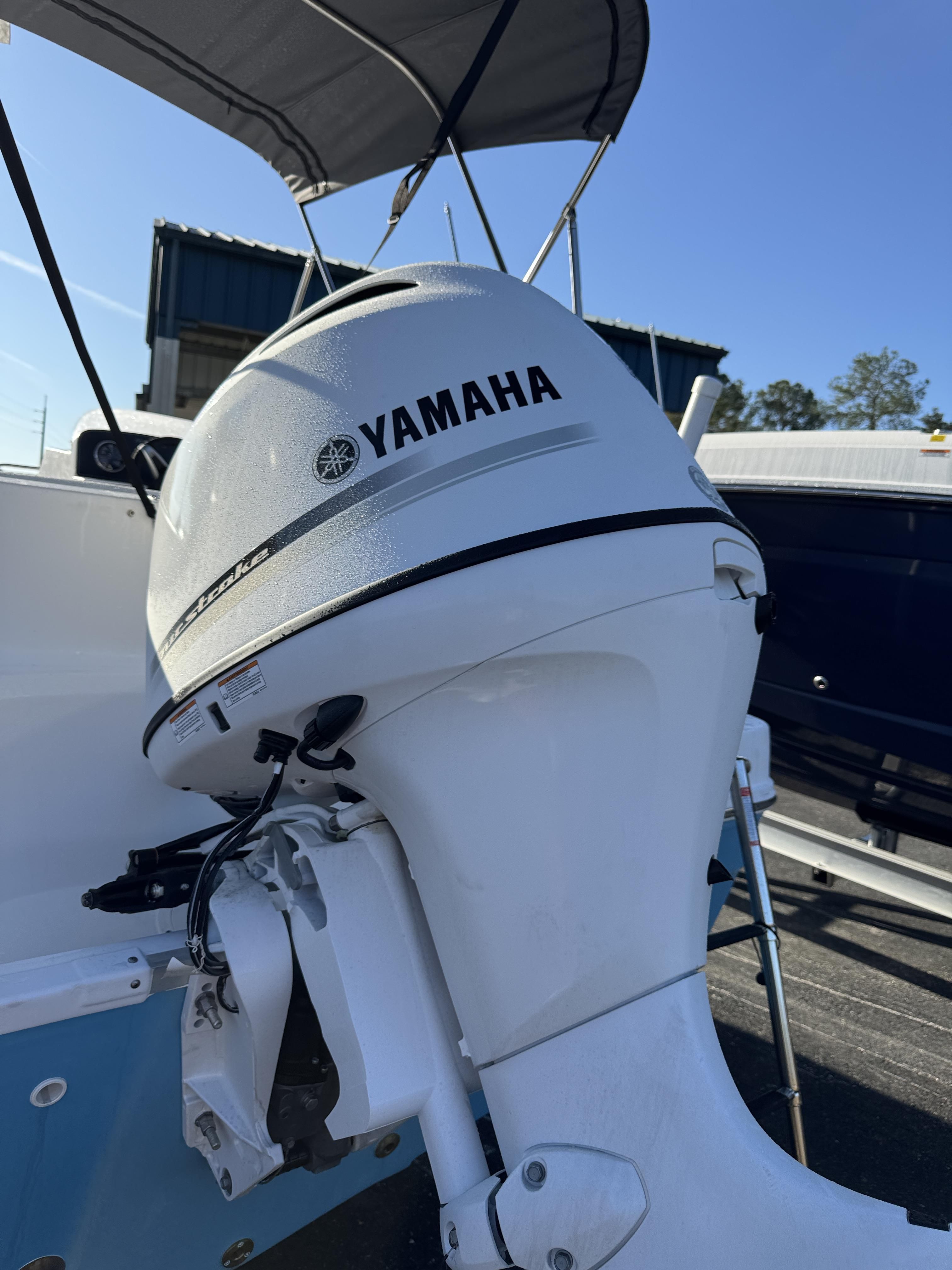 2026 Hurricane SunDeck Sport 188 OB - 40