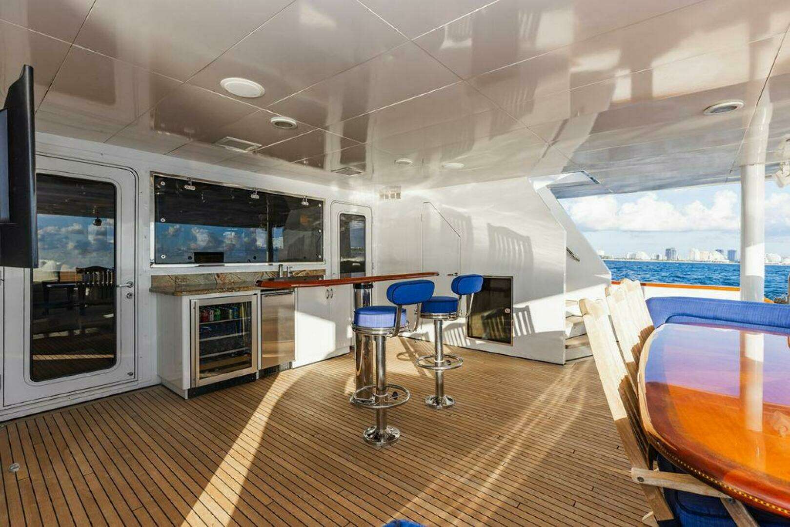 2009 Crystal Yachts Enclosed Pilothouse - Image 7