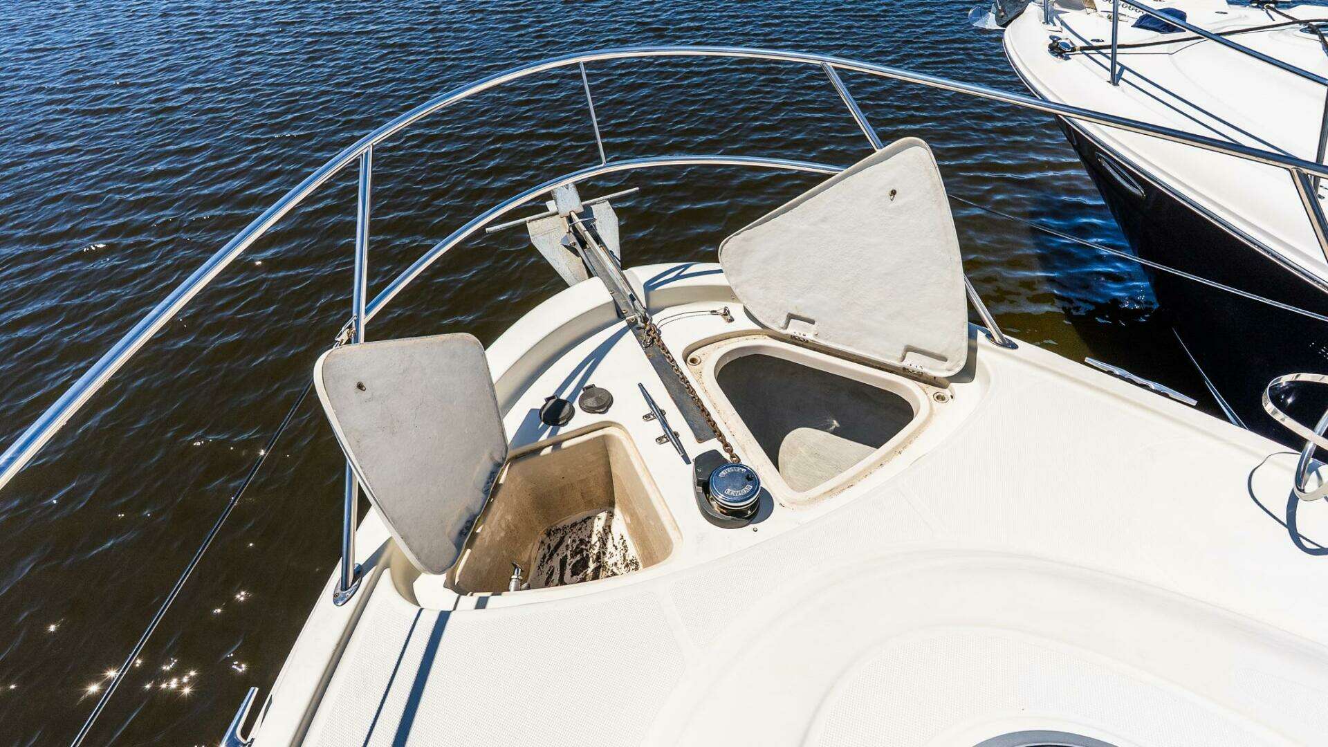 2000 Maxum 4600 SCB - Image 42