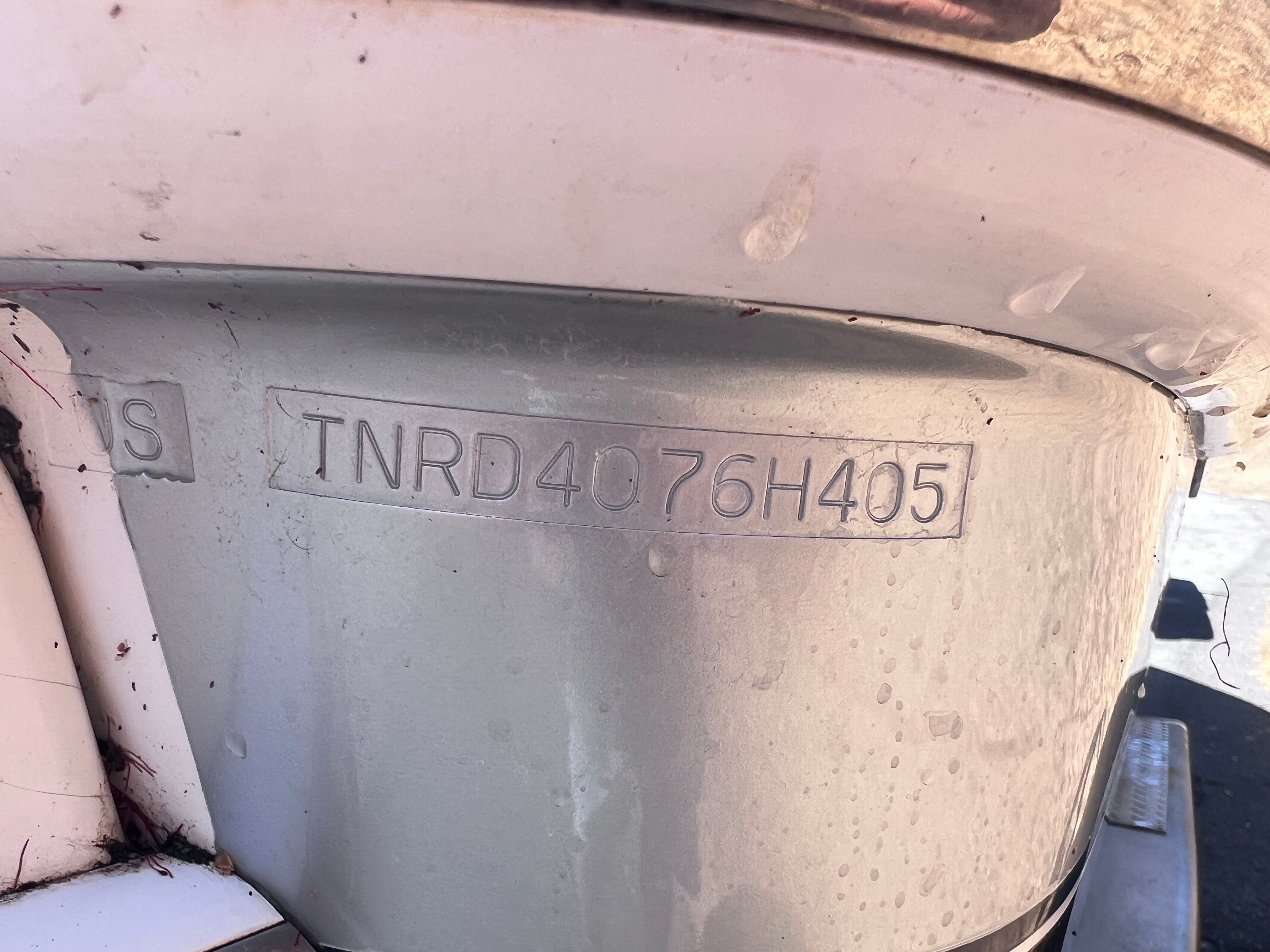 Serial number on a 2006 Formula 260 Sun Sport boat.