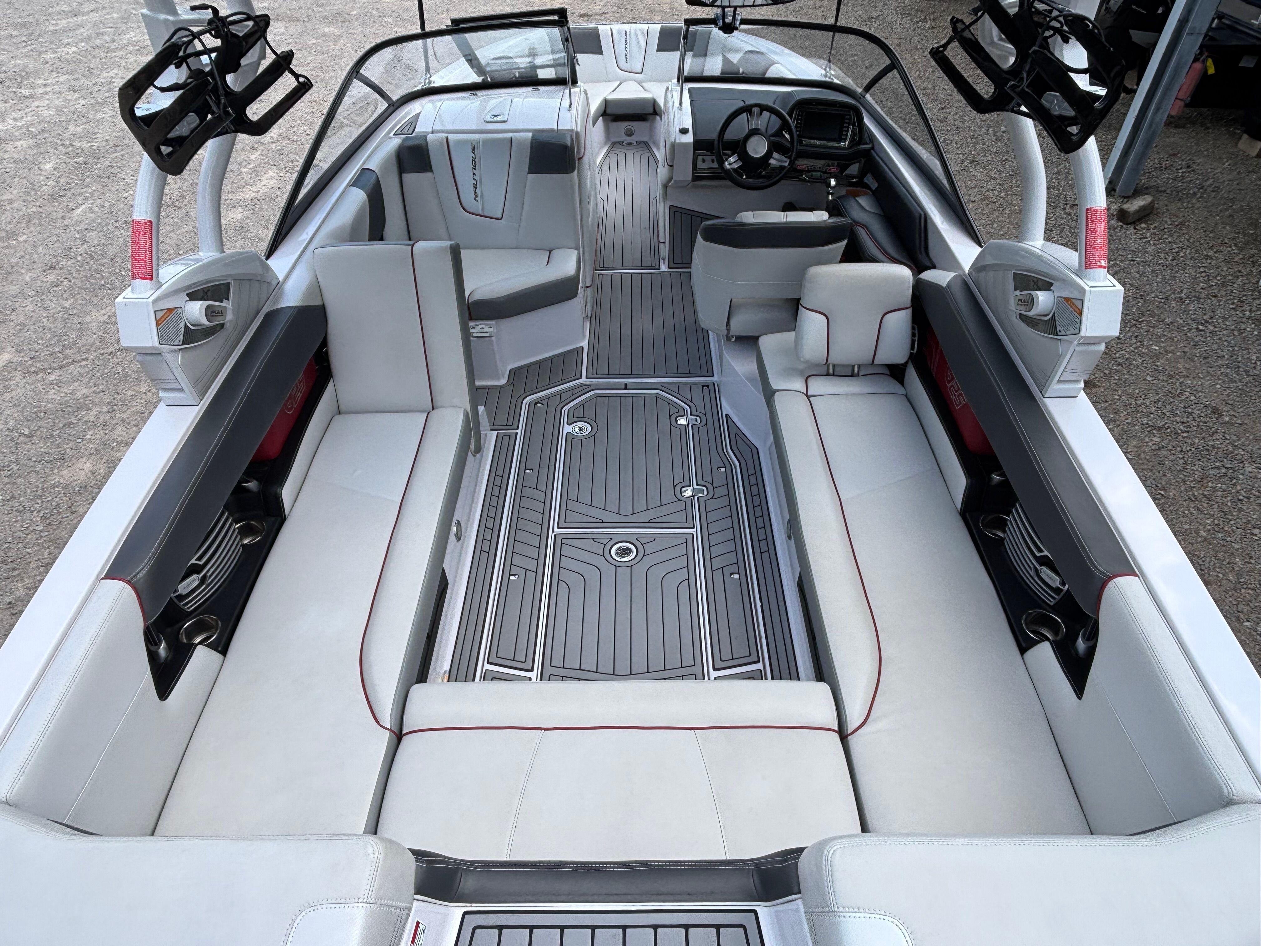 2013 NAUTIQUE G25 - Image 10