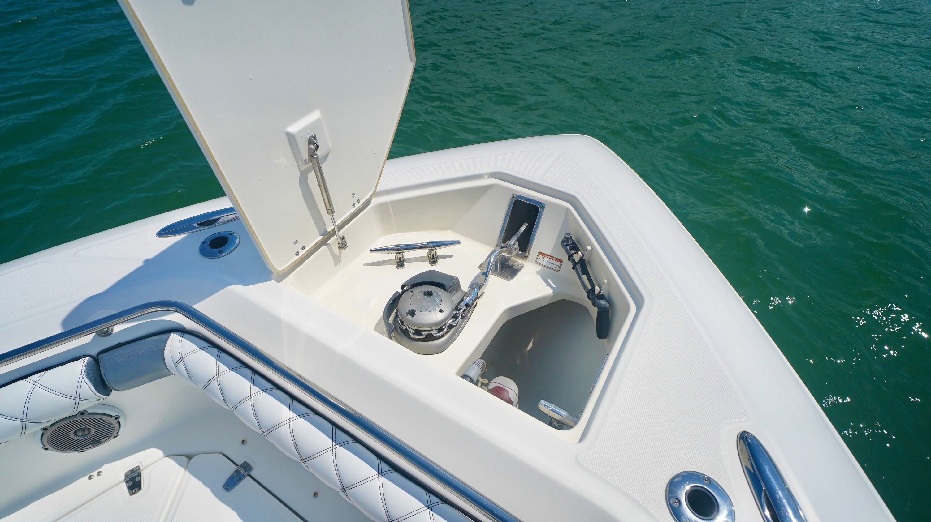2013 Boston Whaler 350 Outrage - 13