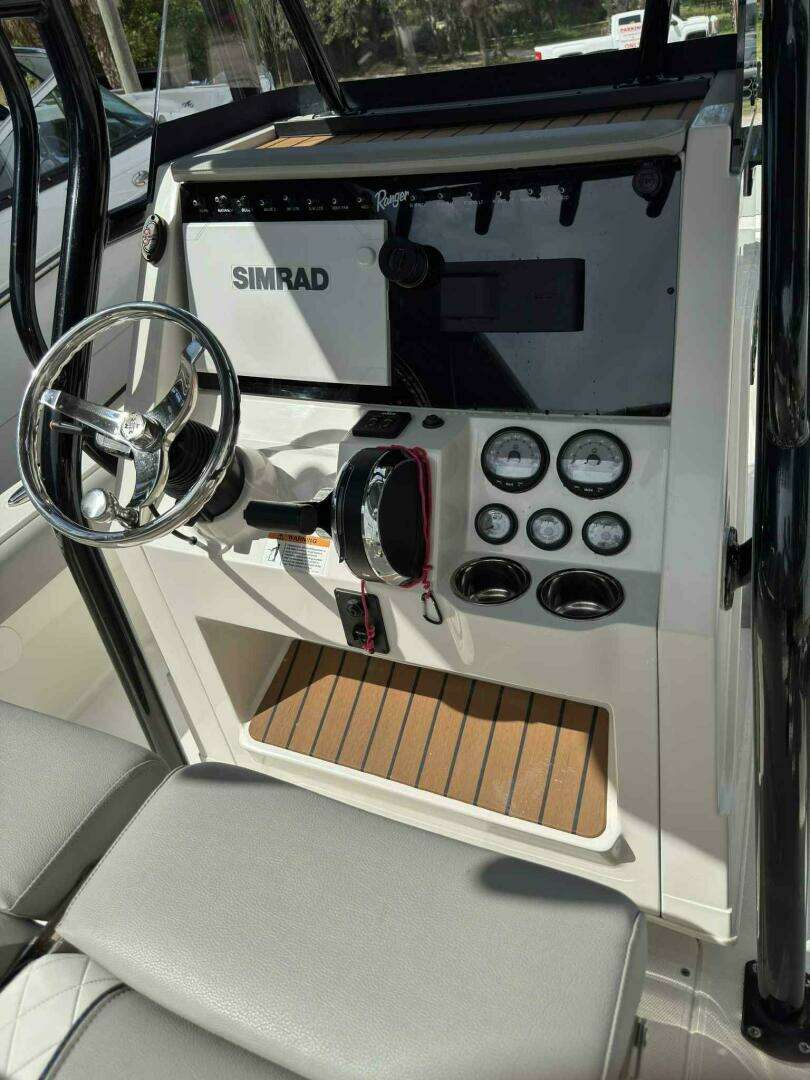 2020 Ranger 2360 Bay Boat - Image 18