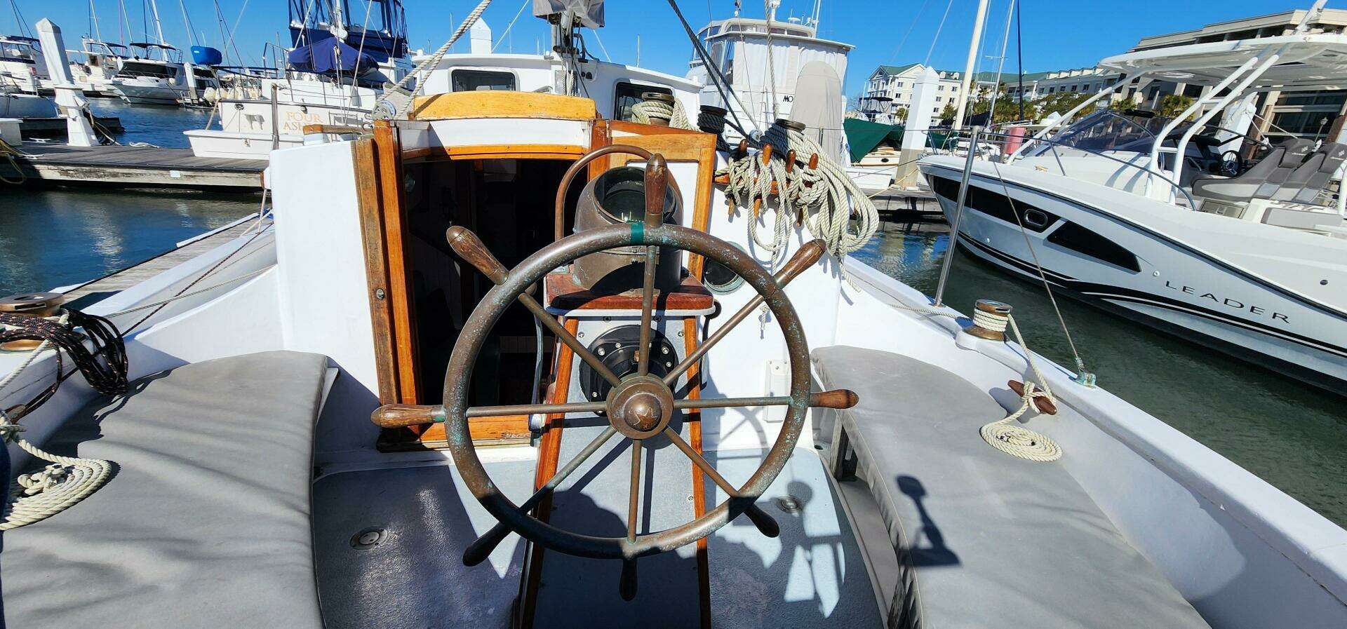 1996 Tillotson-Pearson Motorsailer 32 - Image 10