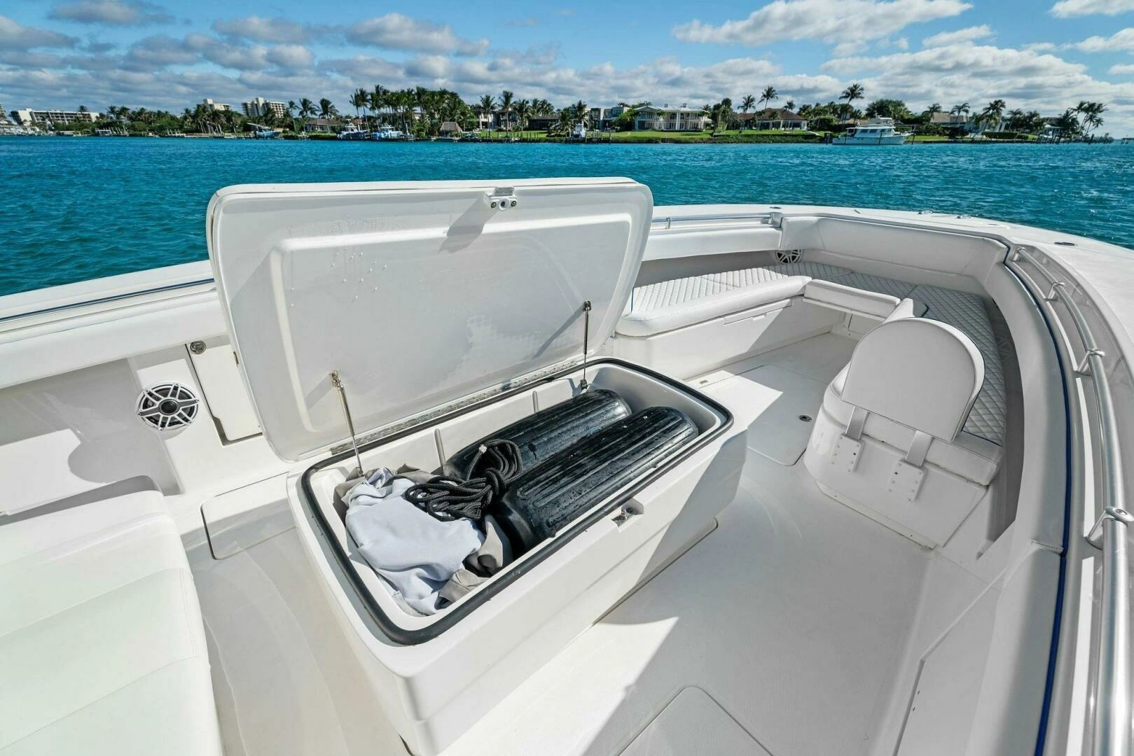 2019 Invincible 42 Open Fisherman - Image 16