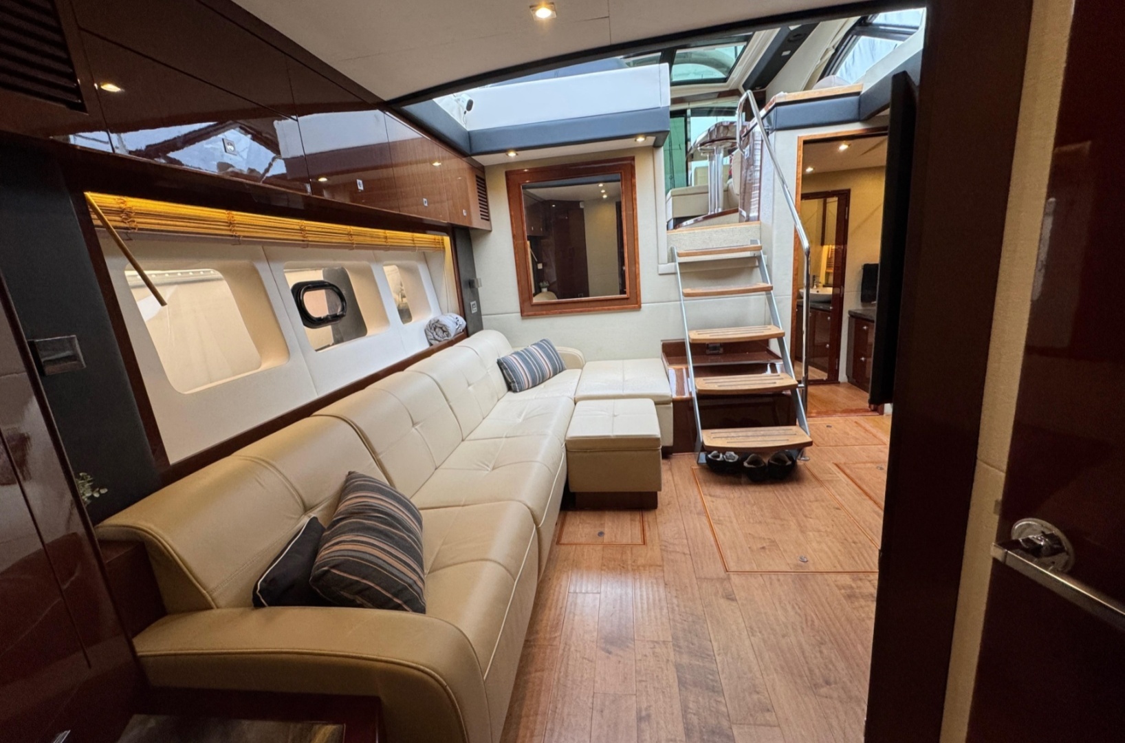 2015 Sea Ray Sundancer 510 - Image 68