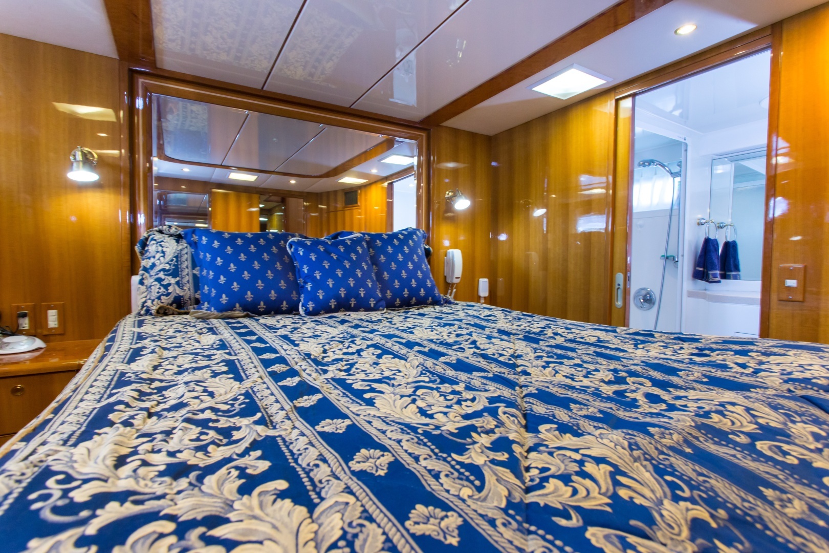 2003 Jefferson 57 Pilothouse - Image 67
