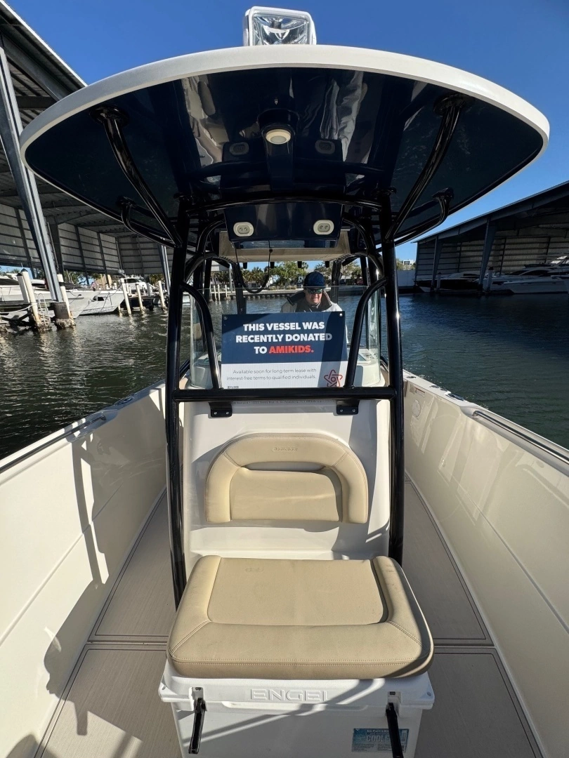 2021 Sailfish 29 Center Console - Image 14