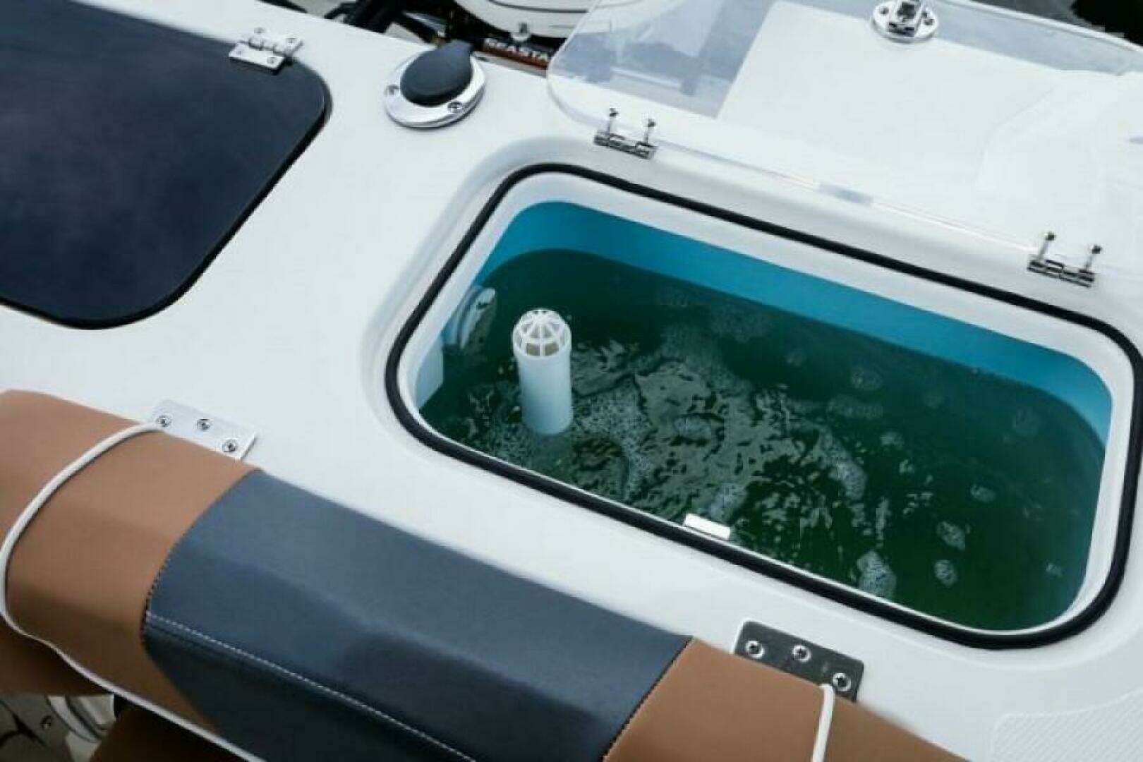 2025 Wellcraft 302 Fisherman - Image 18