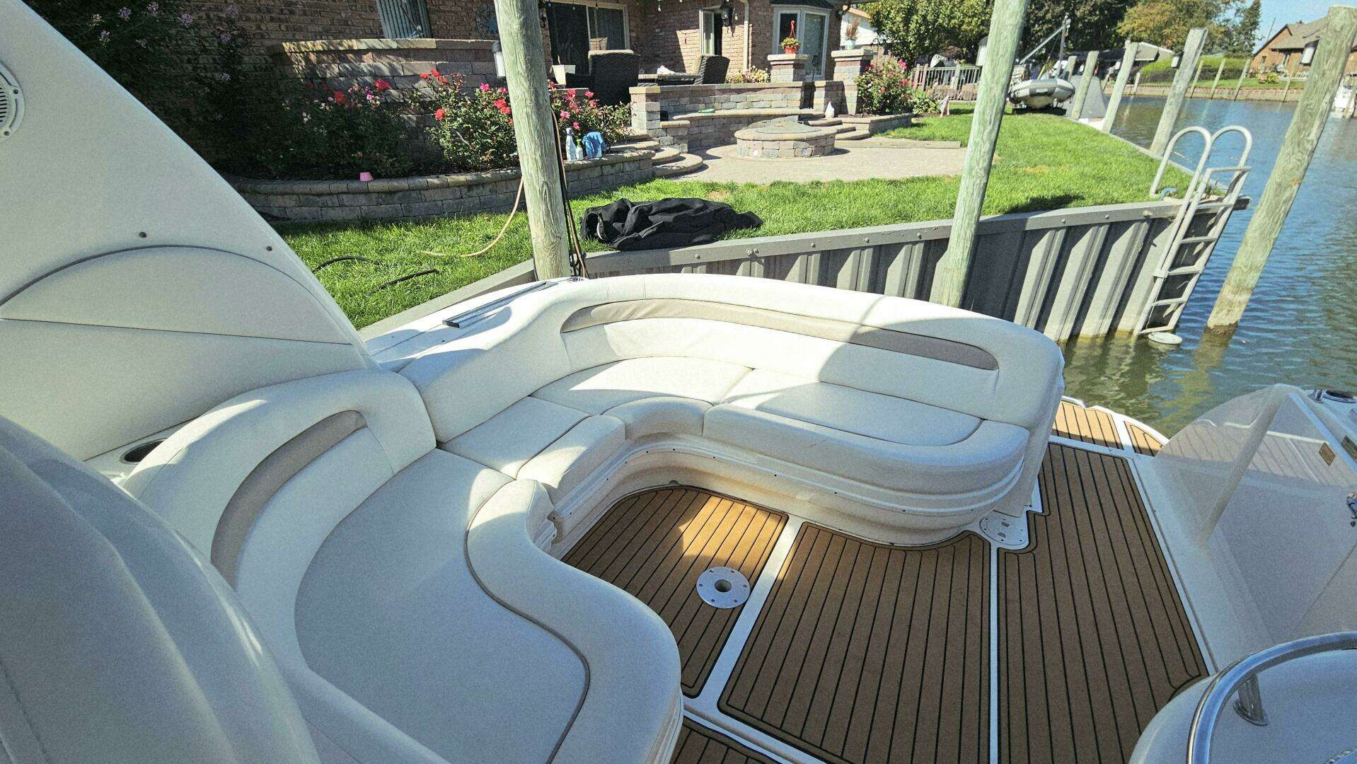 2003 Sea Ray 340 Sundancer - Image 12
