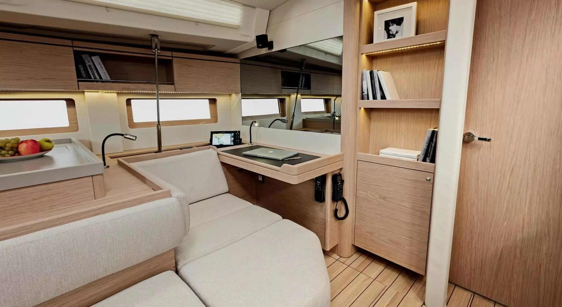 2024 Beneteau Oceanis 51.1 - Image 17