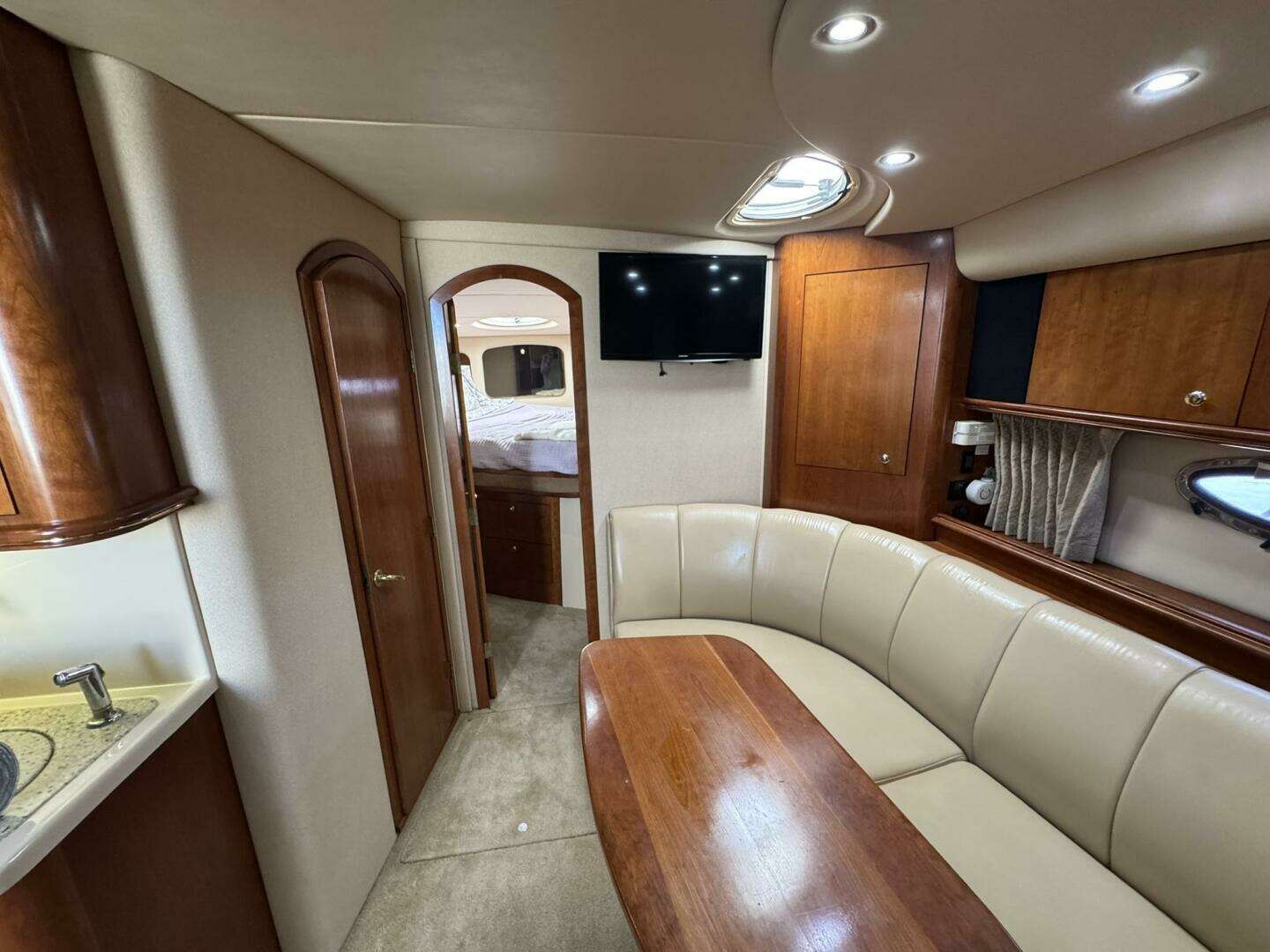 2003 Cruisers Yachts 3772 - Image 68