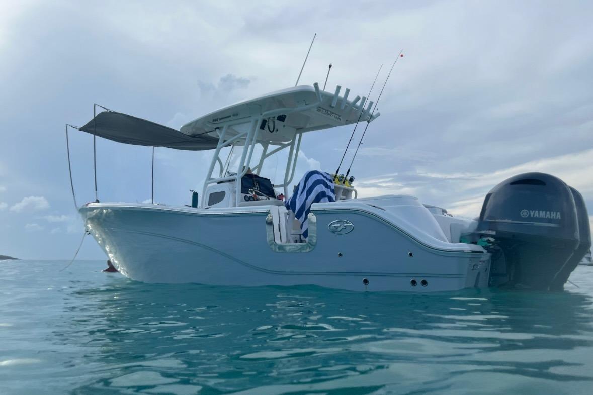 2022 Sea Fox 268 Commander