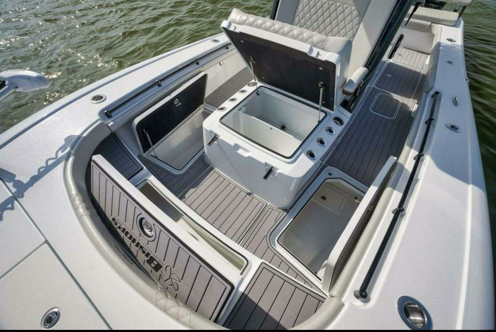 2026 Costa Custom 264 hc - Image 14