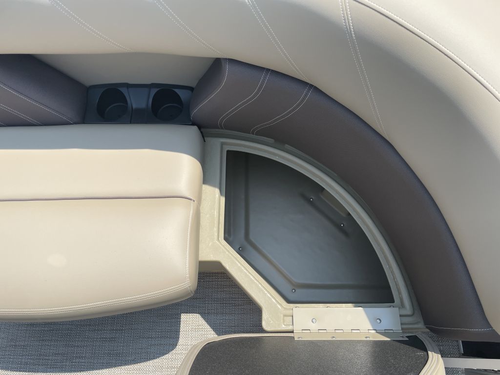 2026 Sylvan 822 PF Mirage - 14