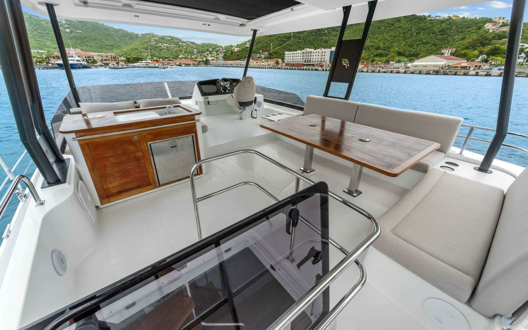 2024 Fountaine Pajot — - Image 21