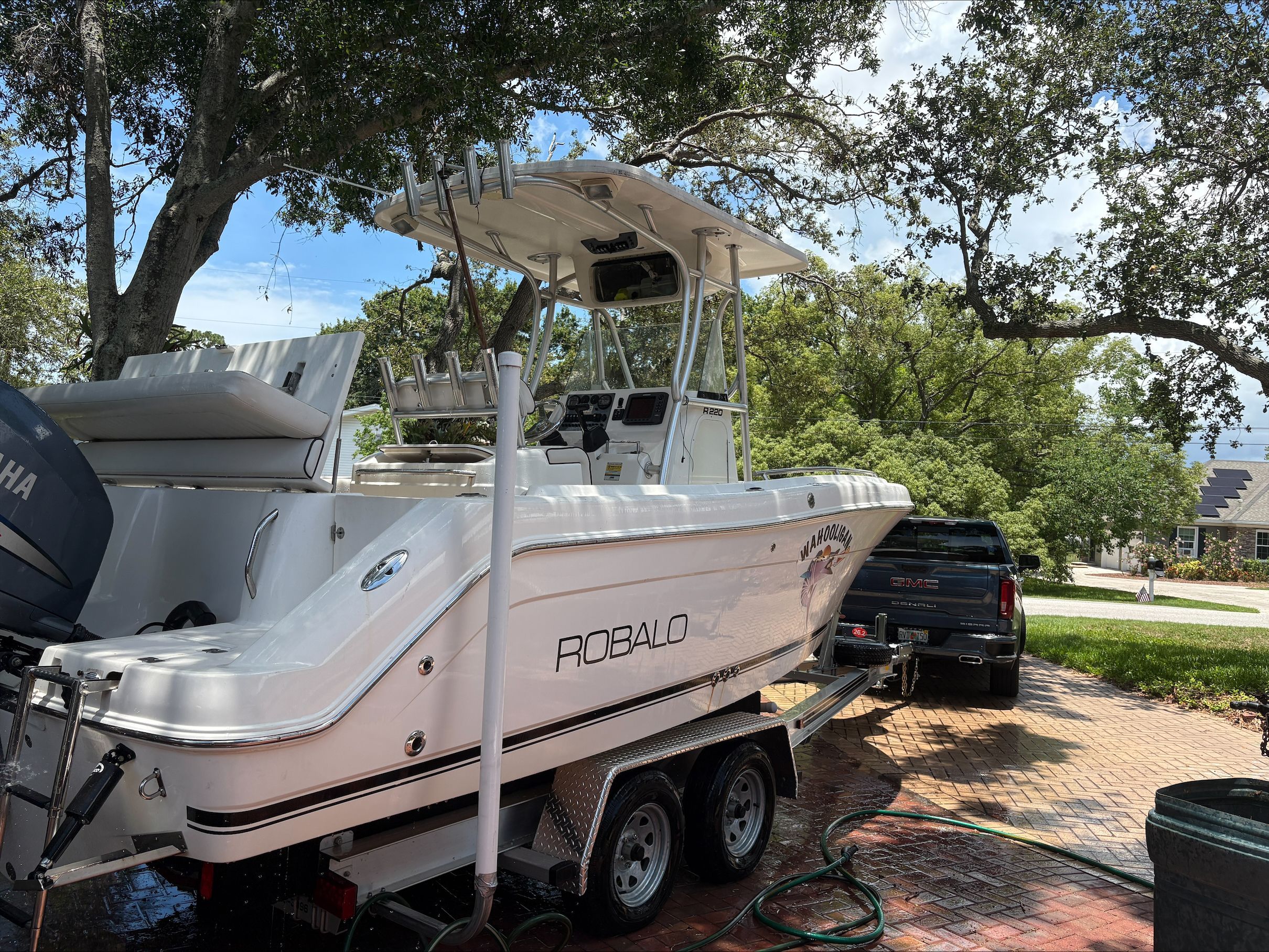 2007 Robalo R220 Center Console - 2
