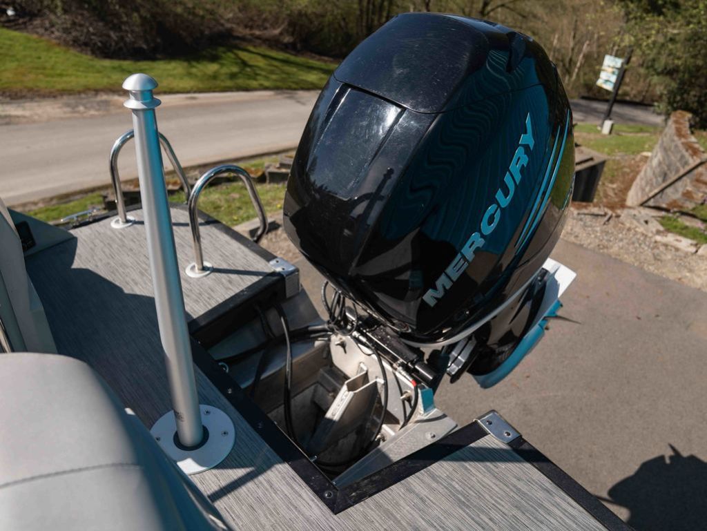 2022 Bennington RX 25 FBWAST - 21
