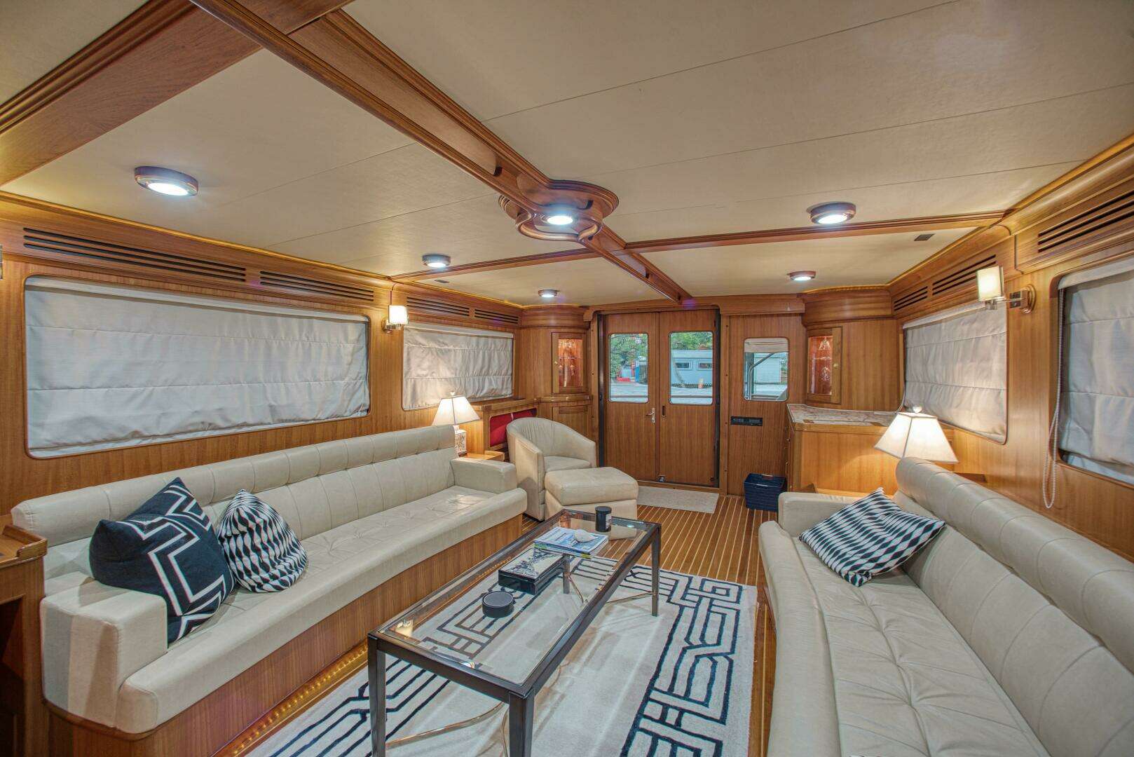 2011 Marlow Explorer 70E - Image 15