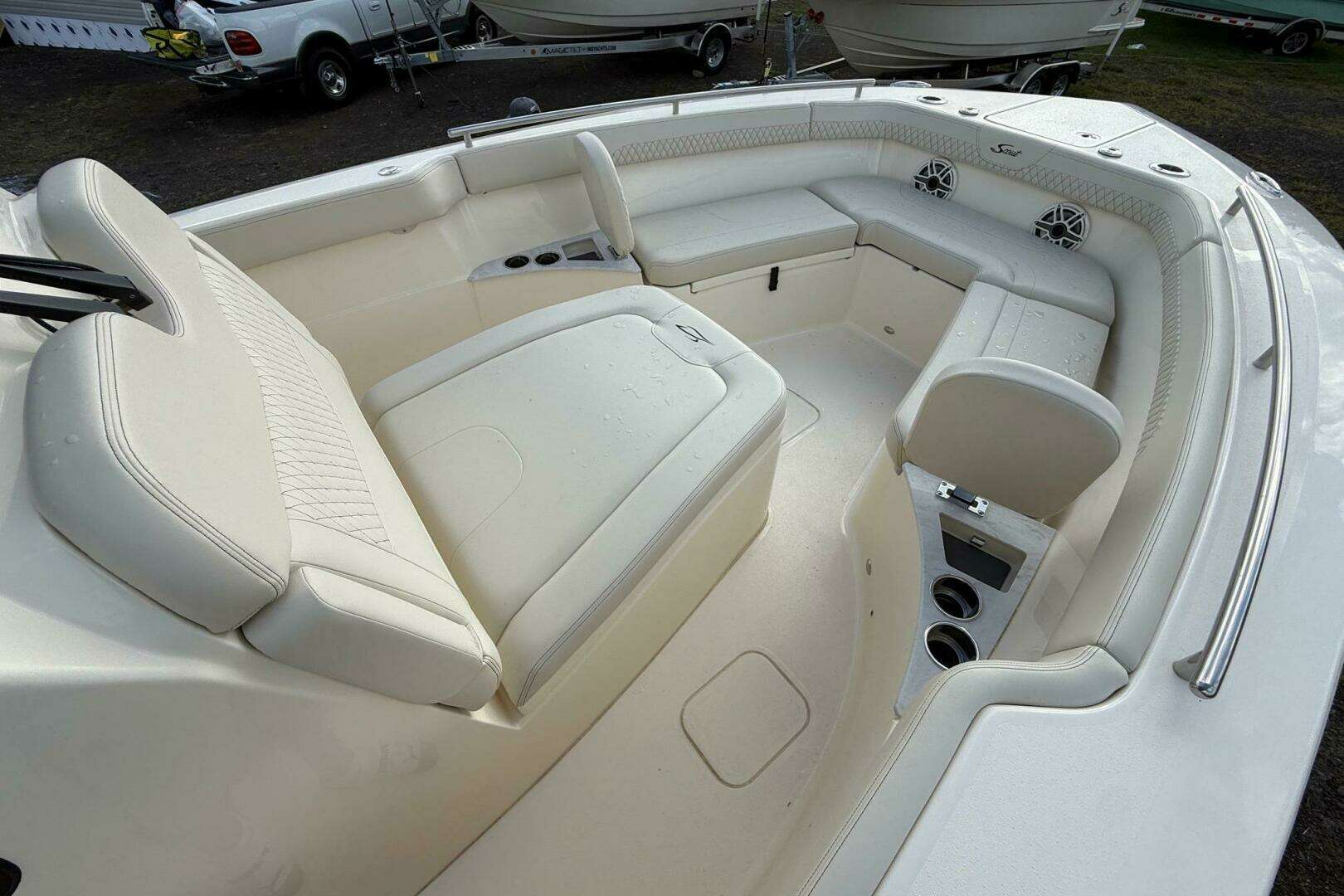 2026 Scout 260 LXF - Image 10