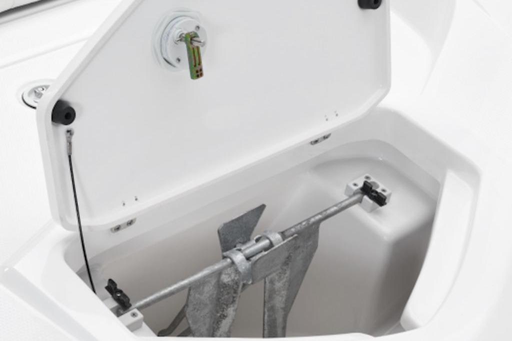 Open anchor compartment on 2026 Yamaha Boats 195 FSH Sport.