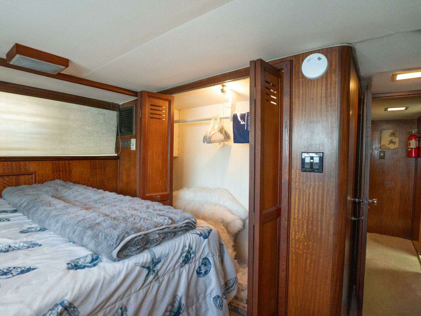 1975 Hatteras 58 Yacht Fisherman - Image 26