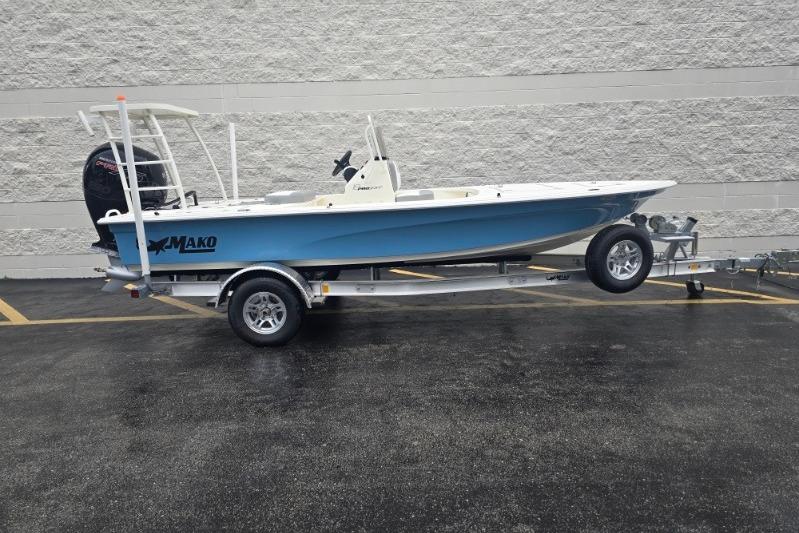 2026 Mako 18 Pro Skiff