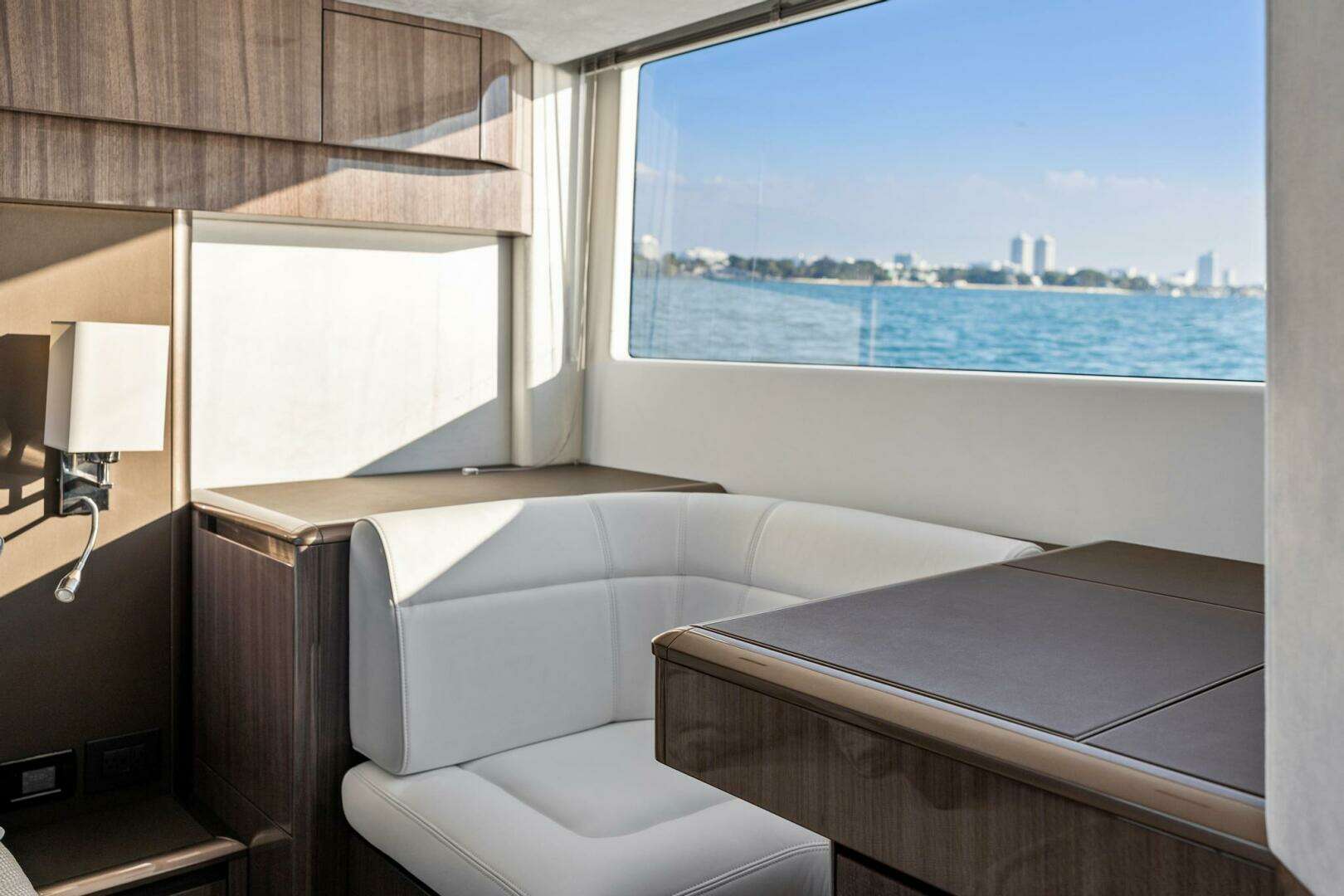 2025 Galeon 50 FLY - Image 43