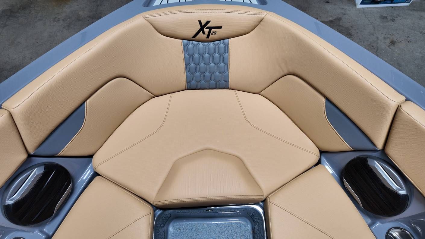 2026 MasterCraft XT23 - 26
