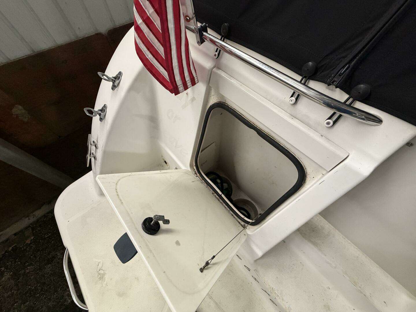 2001 Maxum 3300 SCR - Image 46