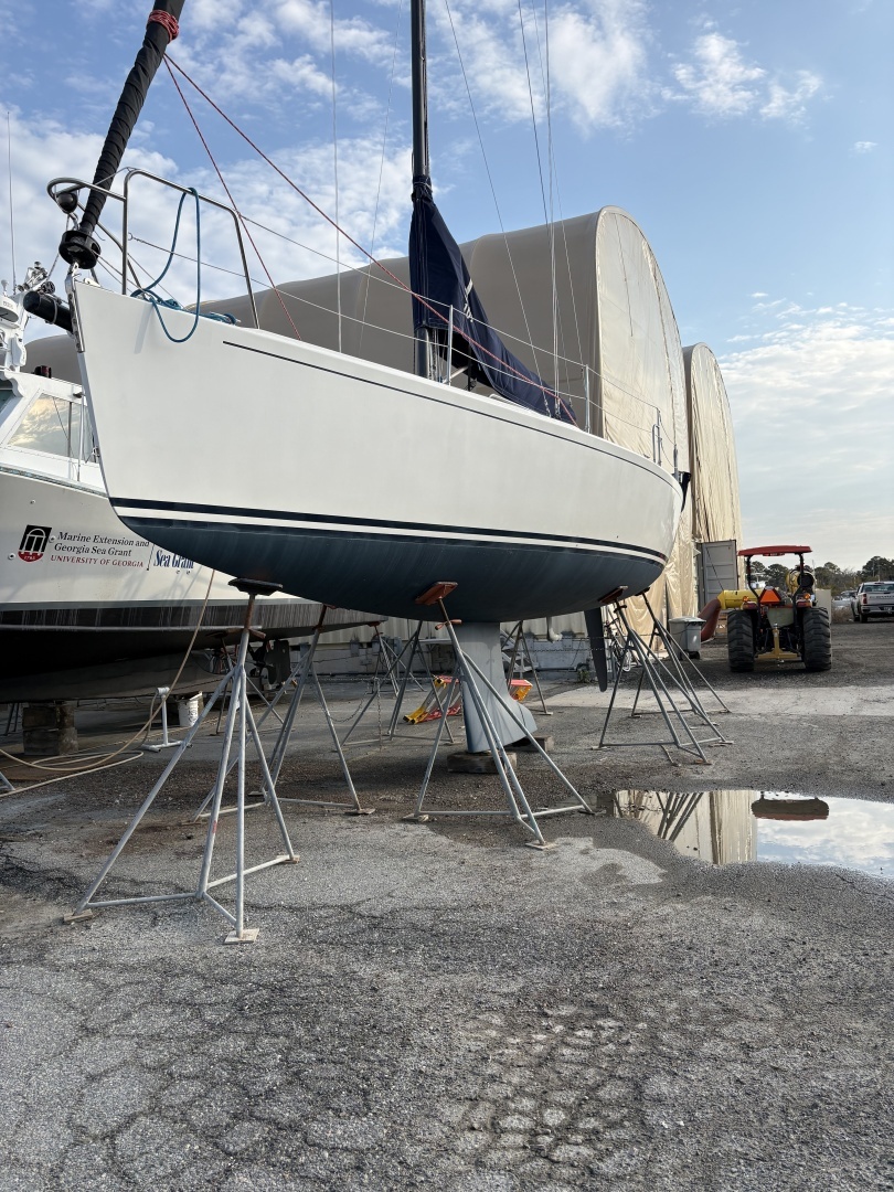 2004 J Boats J/109 Shoal - Image 37