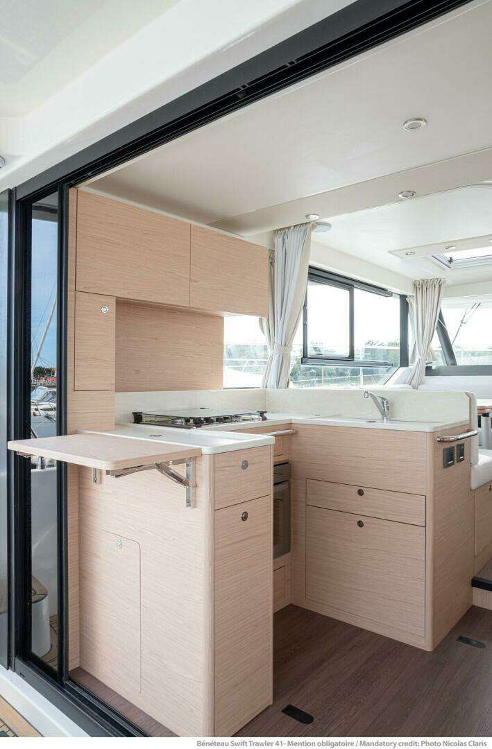2026 Beneteau Swift Trawler 41 - Image 9