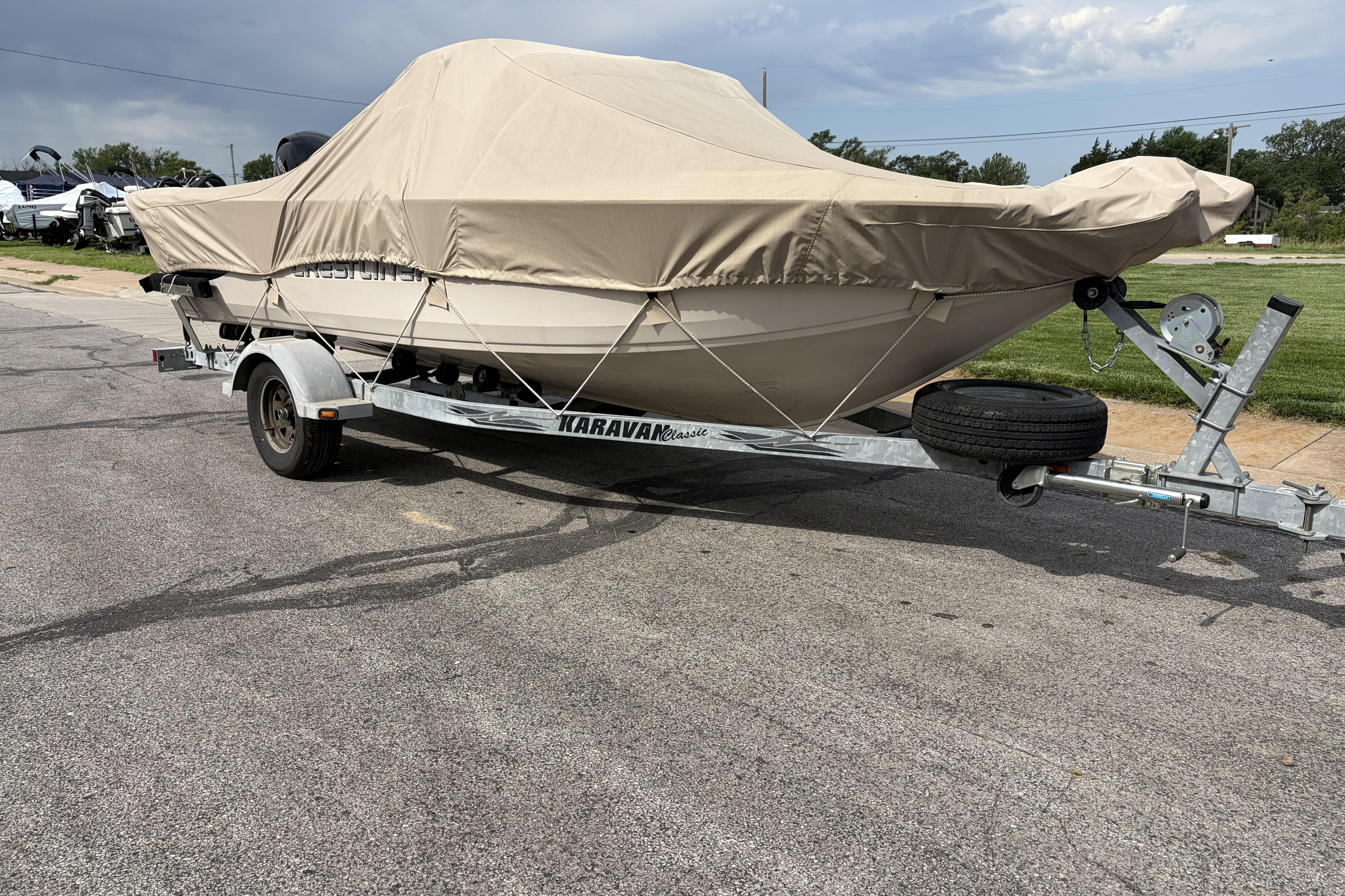 2002 Crestliner 1850 Sportfish