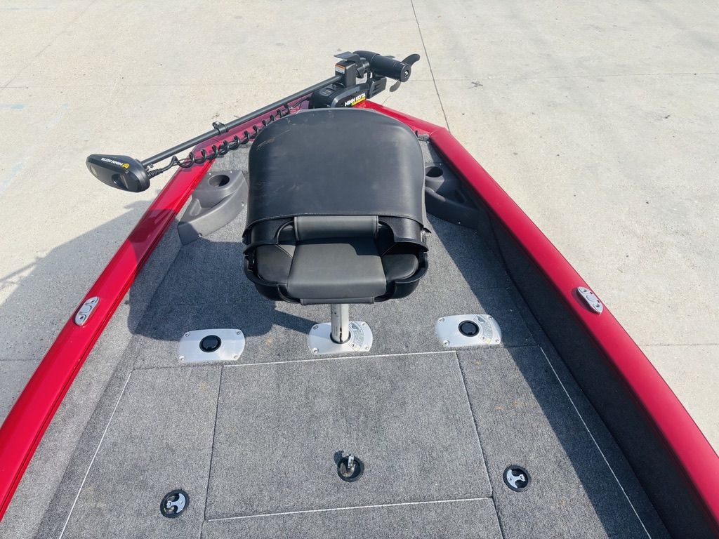 2025 Tracker Pro Team 175 Crappie Edition - 9
