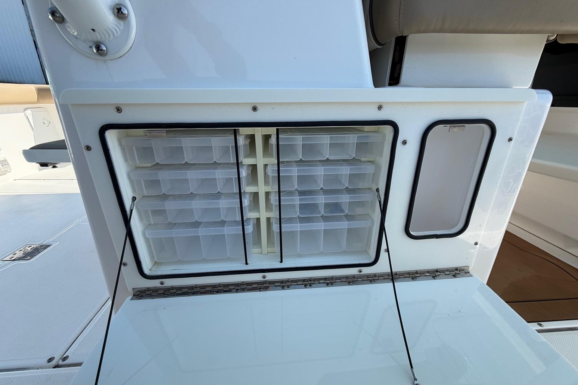 2021 Everglades 365 Center Console