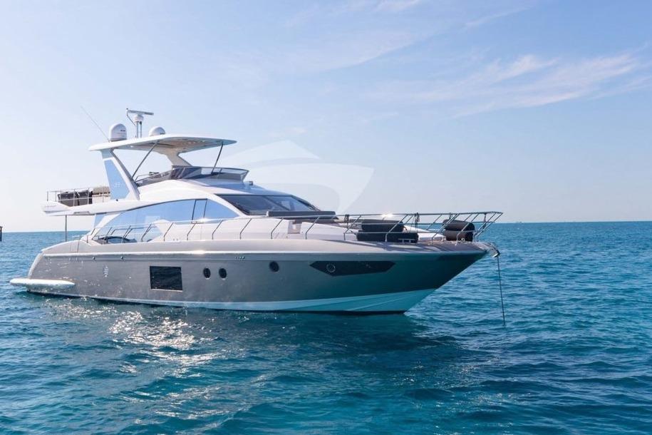 2018 Azimut 66