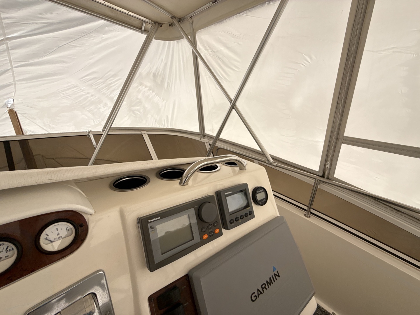 1999 Silverton 422 - Image 27
