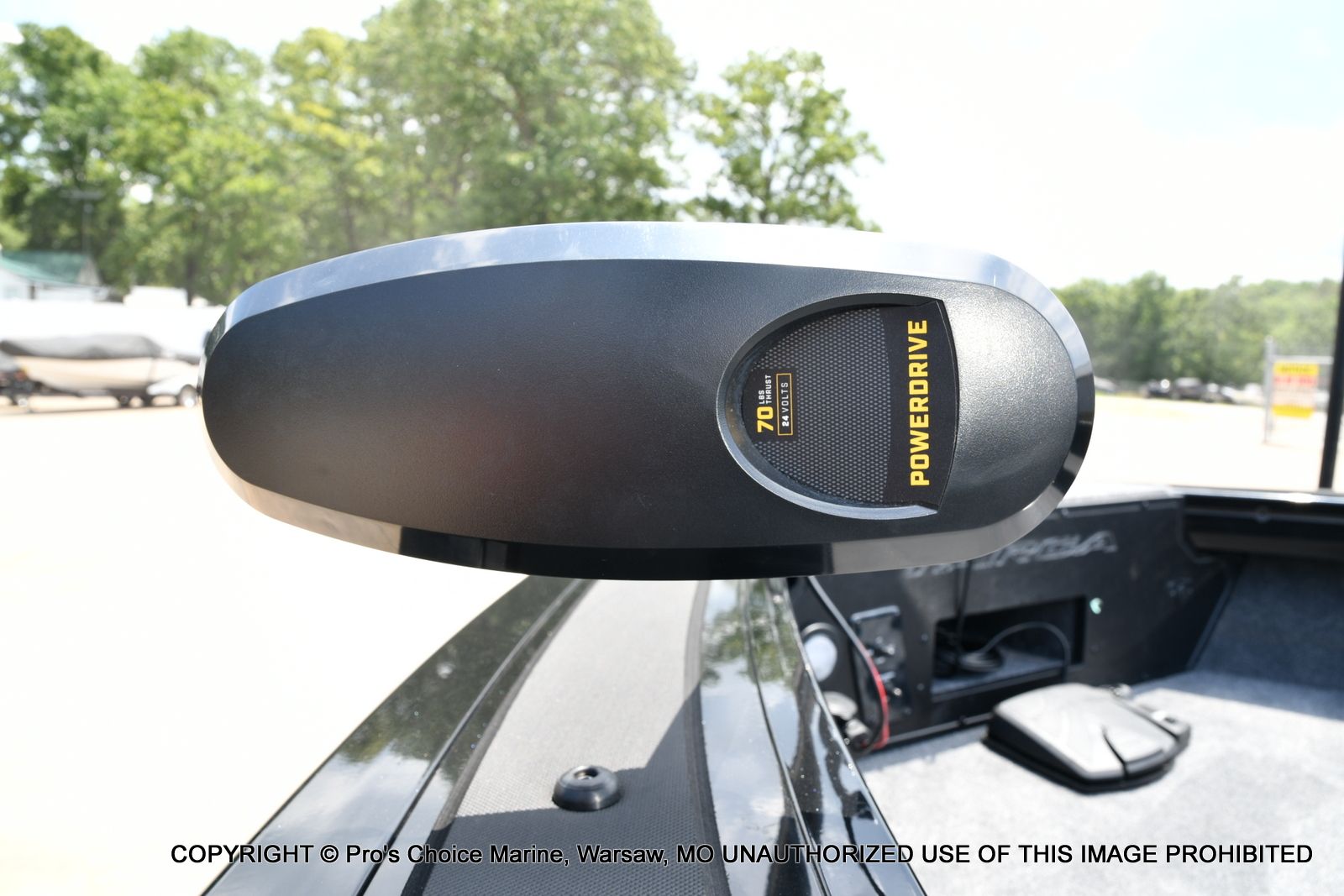 2026 Tracker Targa V-19 Combo - 24