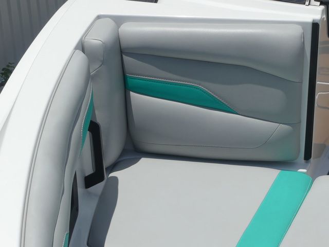 2022 Axis T220 - 15