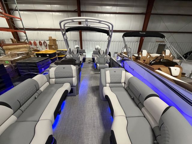 2026 Tahoe 2585 Grand Tahoe LTD Twin Quad Lounger Shift - 17